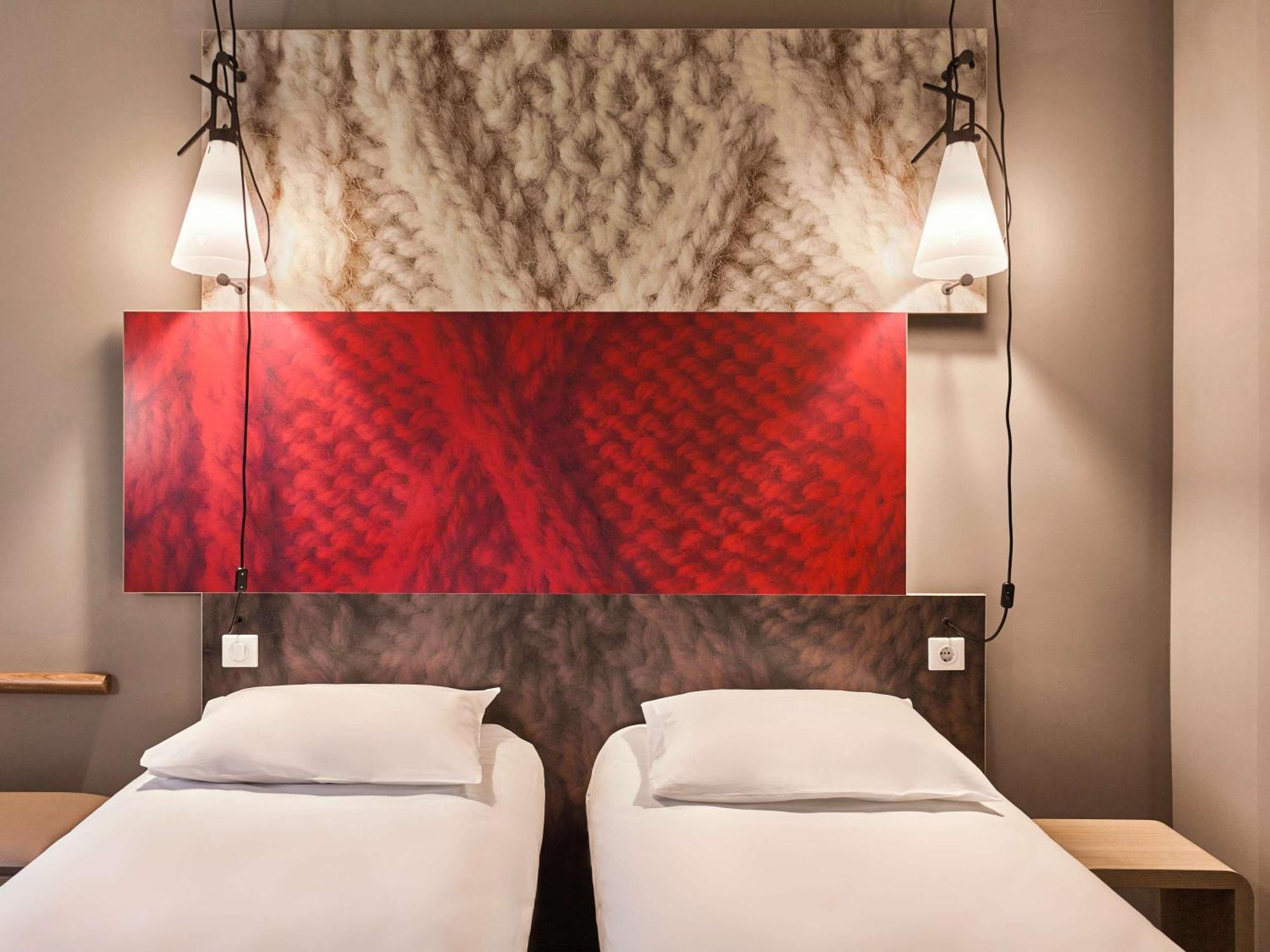 Hotel Ibis Coimbra Centro Bagian luar foto